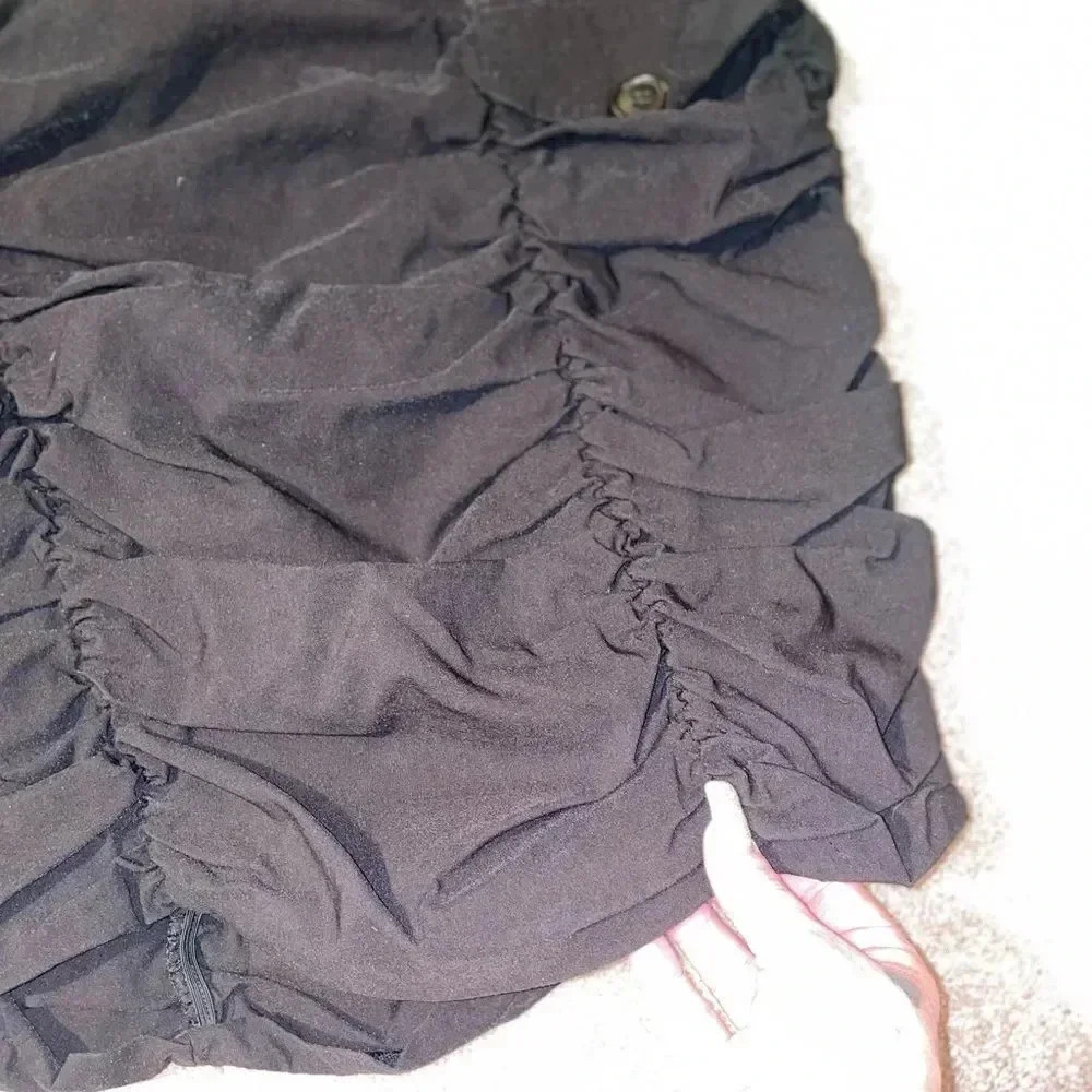 BLACK VALIA HIGH WAIST SHIRRED MINI SKIRT WITH FRONT FACING POCKETS 1x - Picture 4 of 15